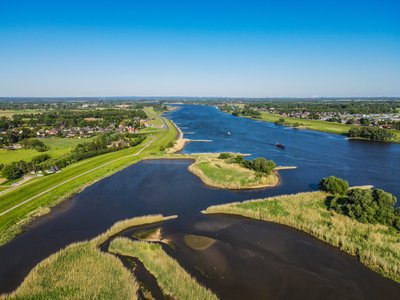 Die Elbe bei Laßrönne